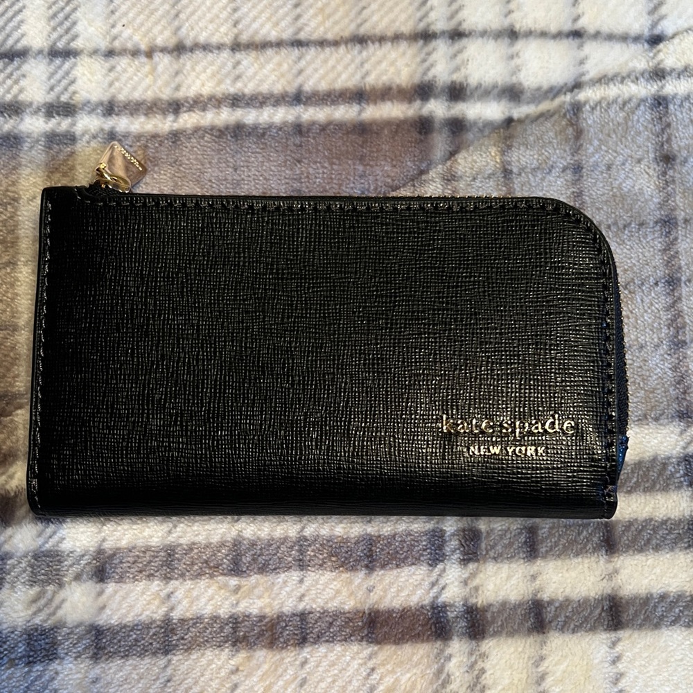 Kate spade Devin Small Bifold Wallet